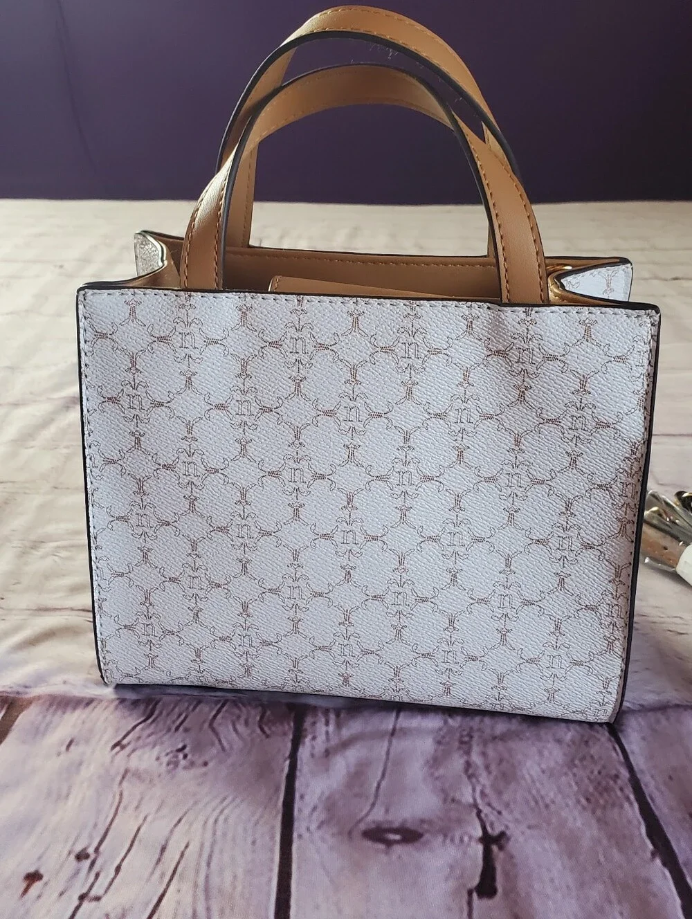 Nanette Lepore White & Tan Shoulder Bag With Lock Accent Preppy Office Career